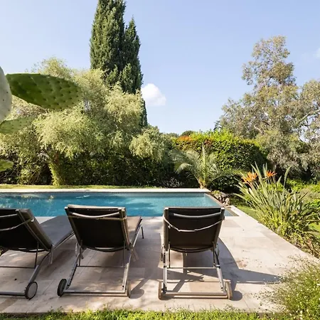 Semesterbostad Cap D'antibes- Seafront - Swimming Pool -ac Antibes