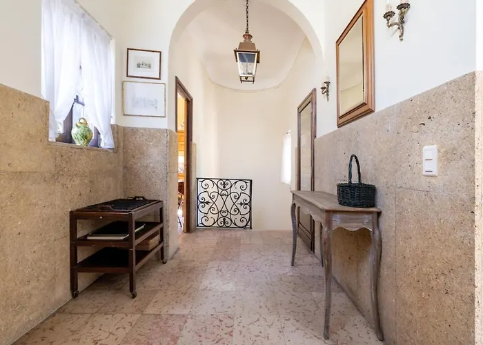 בית נופש Cap D'antibes- Seafront - Swimming Pool -ac