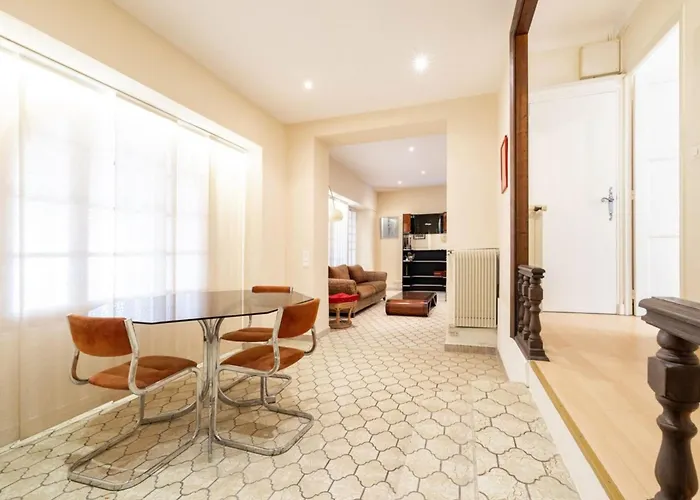 בית נופש Cap D'antibes- Seafront - Swimming Pool -ac *