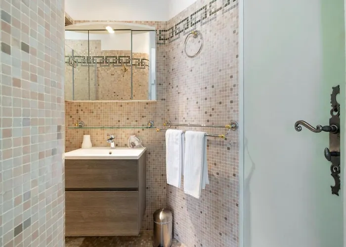 Σπίτι διακοπών Cap D'antibes- Seafront - Swimming Pool -ac *